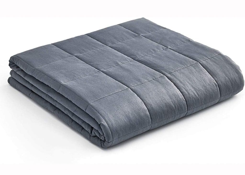 Top 10 Best Cooling Blankets in 2020 Reviews I Guide